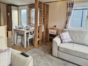 REGAL HEMSWORTH- click for photo gallery